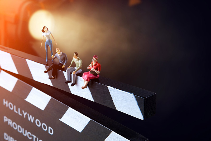 如何选择适合自己的乌兰县TVC广告片拍摄公司？