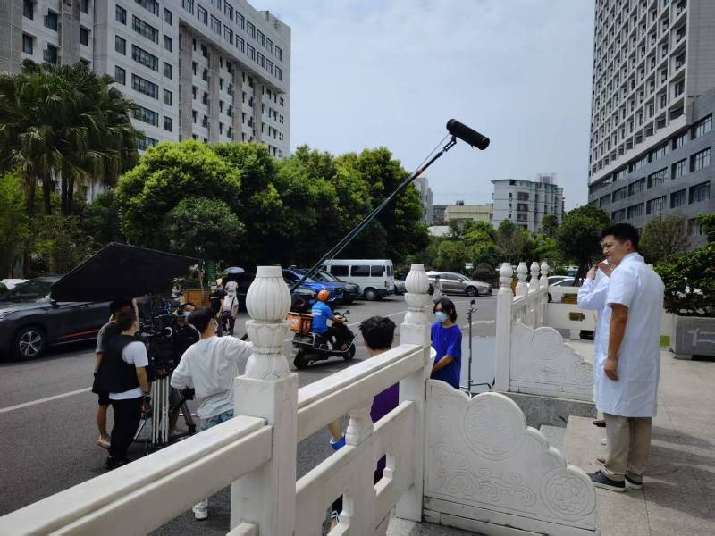 乌兰县广告片拍摄公司低成本实现高规格制作的诀窍